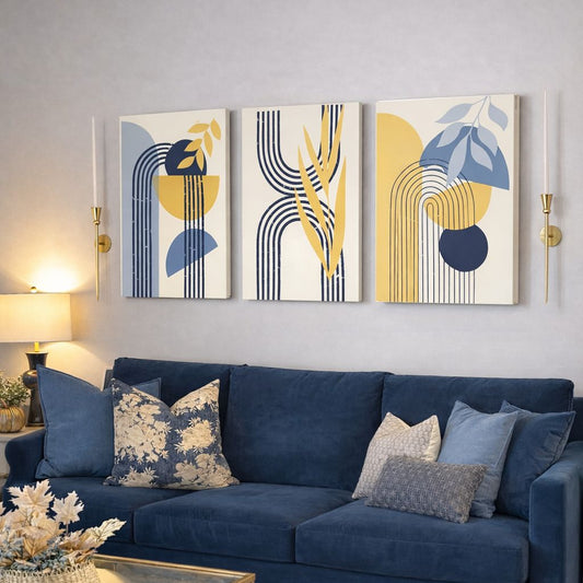 Set de 3 Tableaux aux tons bleu marine, jaune et beige