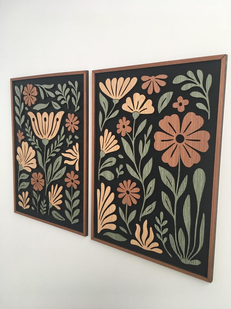 Décoration murale en bois à pétales folkloriques